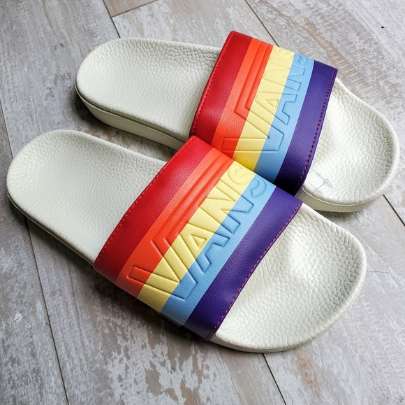 vans multicolor slides